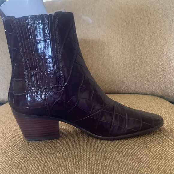 J. Crew Piper Bootie-SOLD OUT ONLINE. - Picture 2 of 5